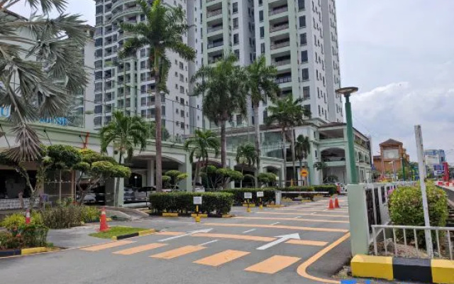 Urban Oasis Apartment 5 – Outside – Malacca