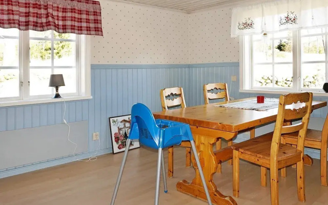 6 Person Holiday Home in Stockaryd