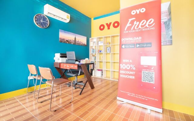 Oyo 648 Ake Apartment
