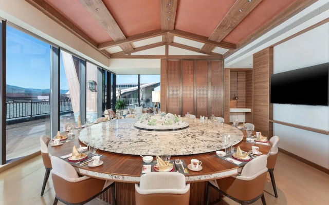 Holiday Inn Resort Kanas Hemu by IHG – Restaurant – Altay