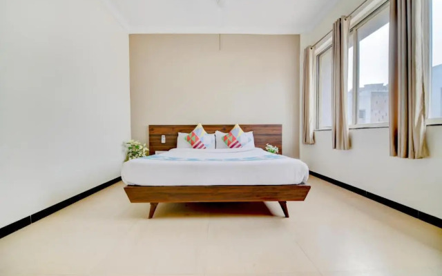 OYO Home Peaceful Stay Keshav Nagar Near Amanora Mall