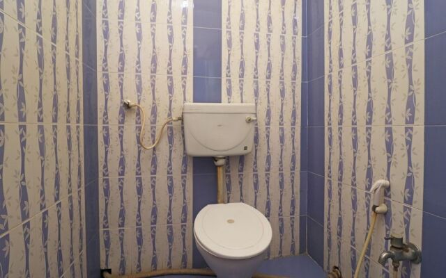 OYO 33455 Hotel Shivam