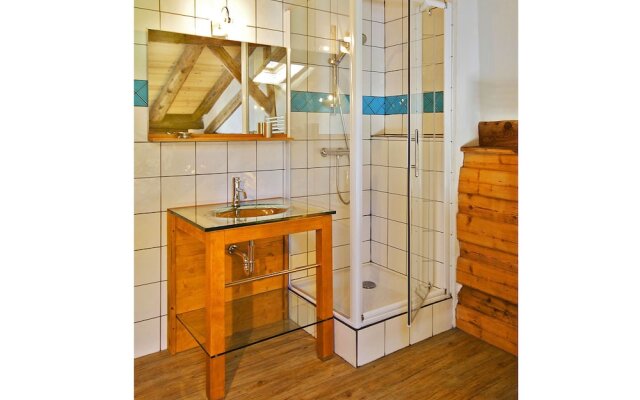 Pretty Chalet With Sauna & Skiing Nearby