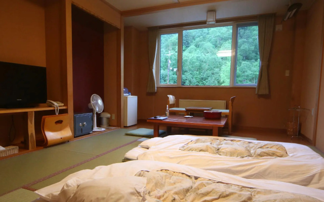 Kamihoroso – Guest Rooms – Kamifurano