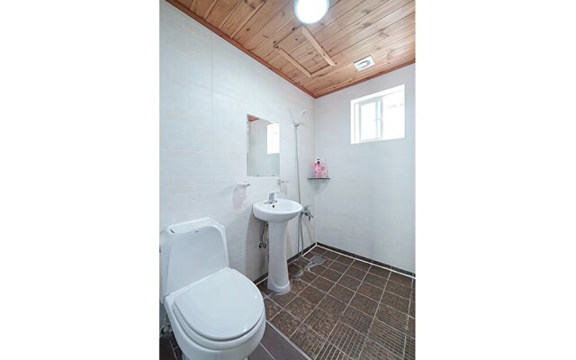 Danyang Wood Scented Pension