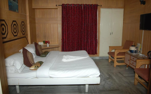 Hotel Ramakrishna – Guest Rooms – Tiruvannamalai