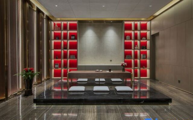 Maison New Century Hotel