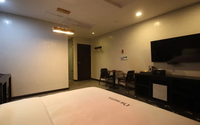 IM Hotel