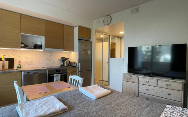 The Seaside Apartment