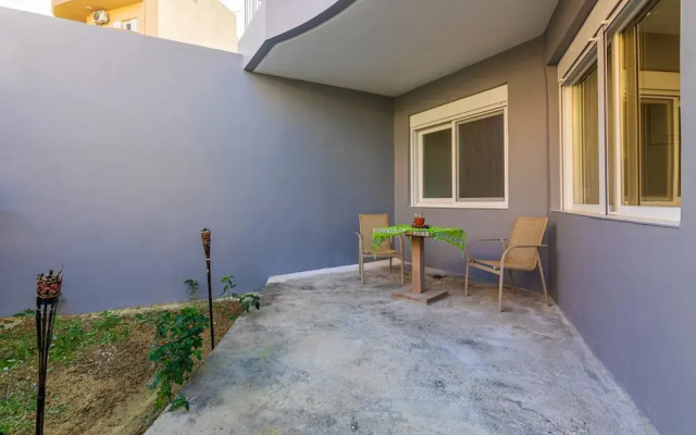 Garden Apartment in Gazion