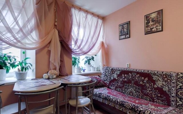 Estera Furnished Rooms
