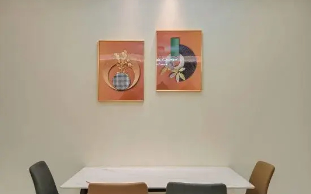 EStay Holiday Apartment (Zhonghai Gold Coast Branch)
