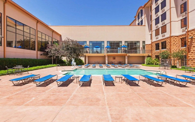 Hampton Inn & Suites Dallas-Mesquite