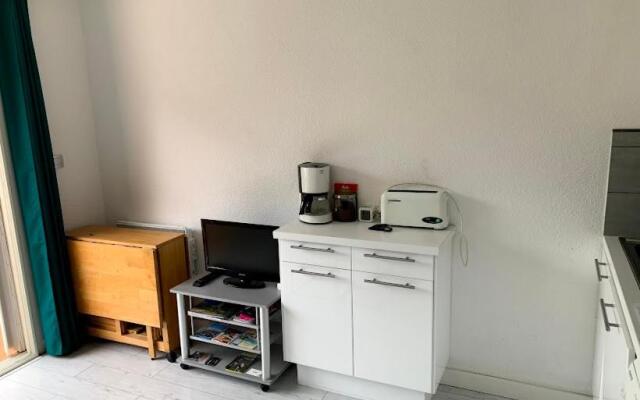 Lumineux studio vue mer