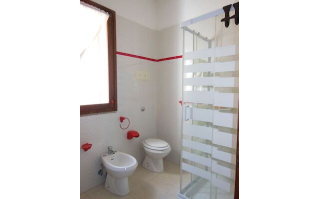 Apartment in a quiet and reserved area.-Gerani Primo Piano