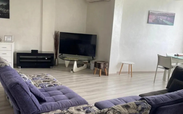 Galaxy court modern apartment