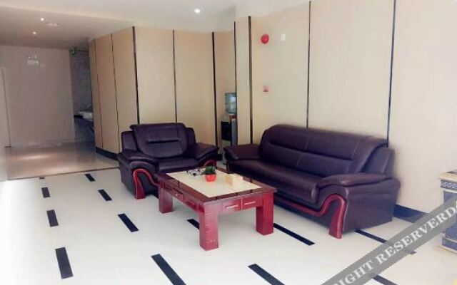 100 Inn Liangpin Hotel (Shanghai Fengxian Situan)