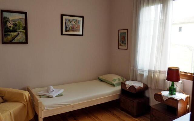 Paliouri House