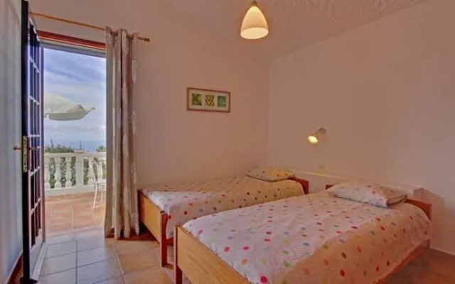 Casitas Vista Valle Bajo