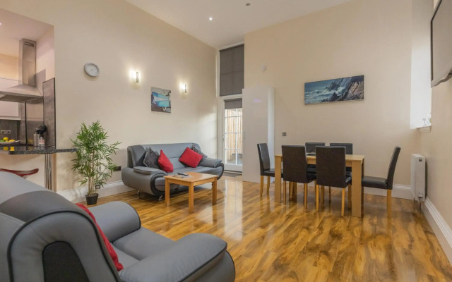 New 3-Bedroom Apartment Close to City Centre