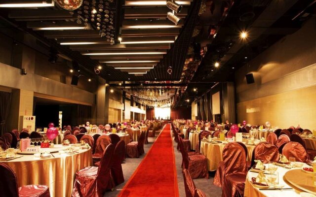 Holiday Inn Taoyuan Airport by IHG