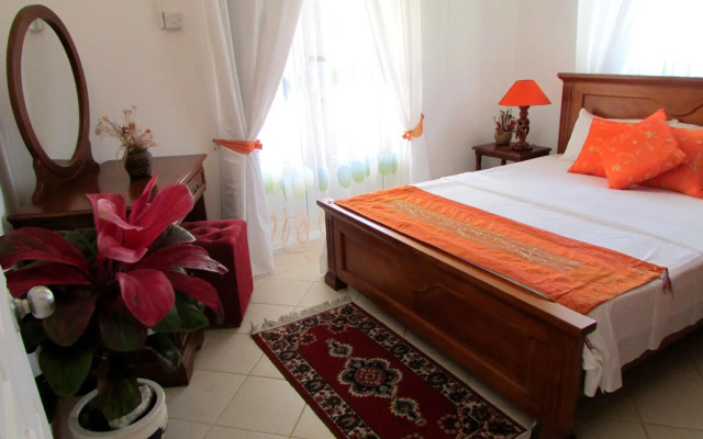 Golden Rod Villa