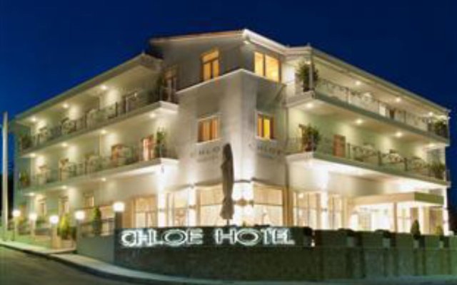 Chloe Hotel