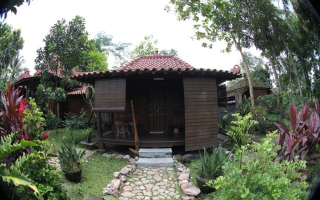 Omah Garengpoeng Guest House