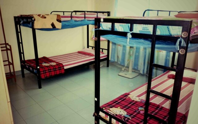 Kandy Down Town Hostel