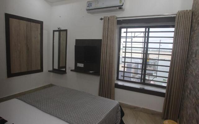 Alakhnanda Guest House