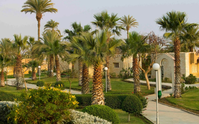 Mercure Ismailia Forsan Island Hotel