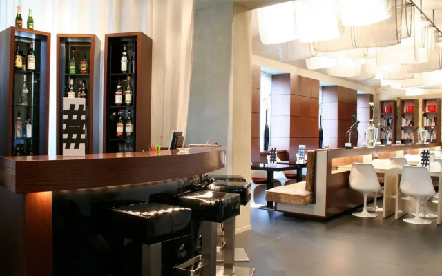 987 Design Prague Hotel