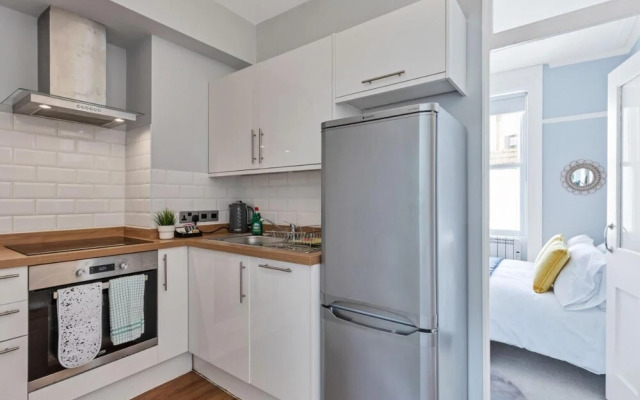 Valley Gardens View - City Centre One Bedroom Apartment