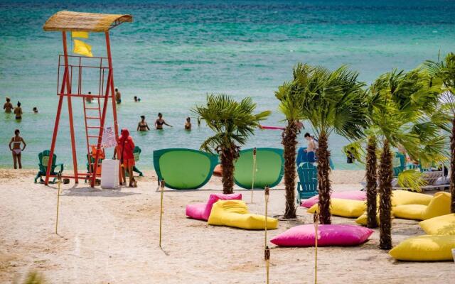 Novum by the sea