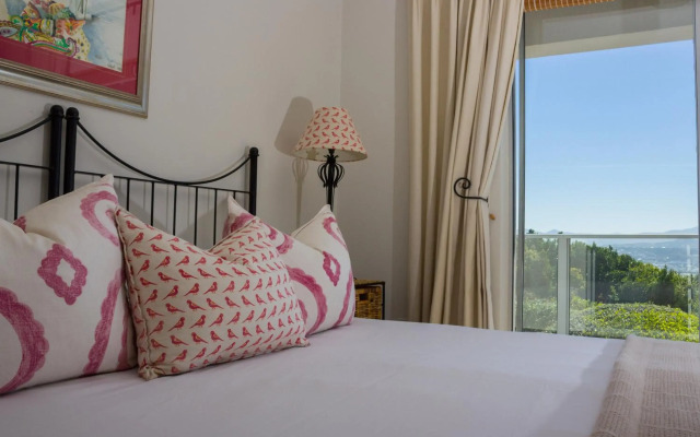 Headlands House Guest Lodge