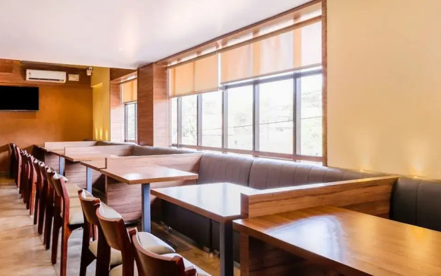 Hotel Nayath Residency