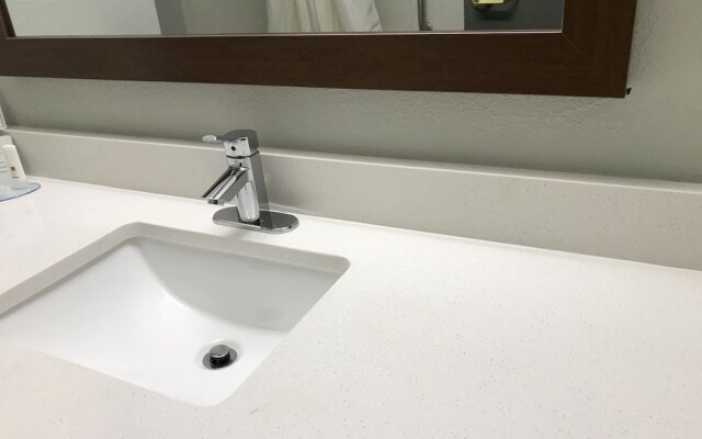 Clarion Inn near Lookout Mountain