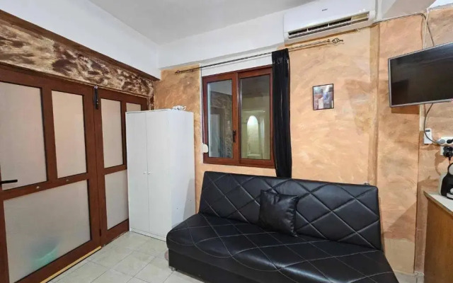 George's Guest House