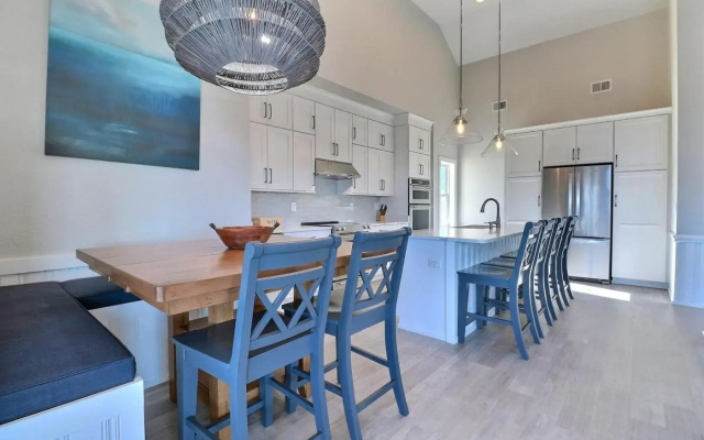 5209 Paradise Found Ocean Views