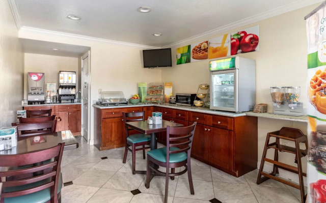 Signature Inn Berkeley