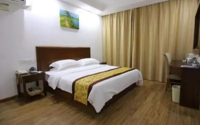 GreenTree Inn Jiangsu Changshu Longying Plaza Express Hotel