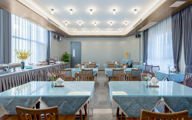 Yueyang Yueqi Hotel