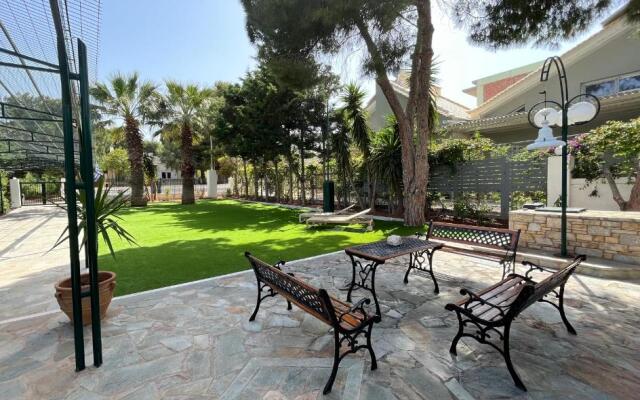 Hector Villa Airport by Airstay
