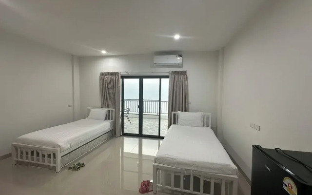Modern House CNX