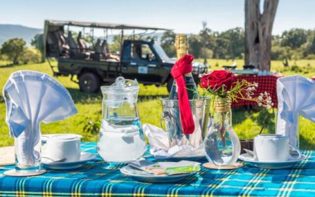 Losokwan Luxury Tented Camp - Maasai Mara