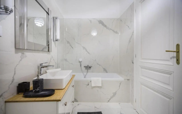 BpR Adagio Design Home with A/C