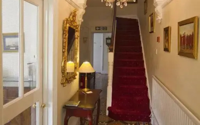 Virginia Lodge