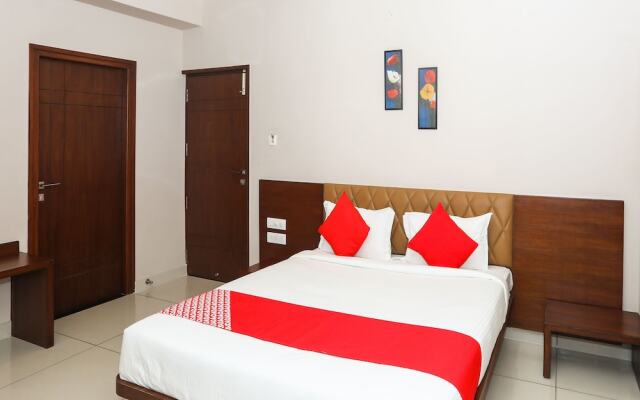 OYO 15220 JN Stay