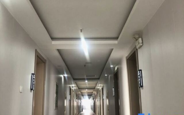 Sunshine Hotel (Yuncheng Wanda Plaza Central Hospital)