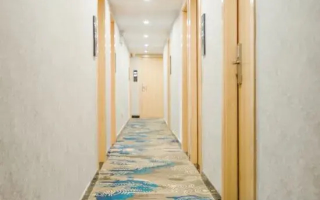 Lvdu Qing she Hotel